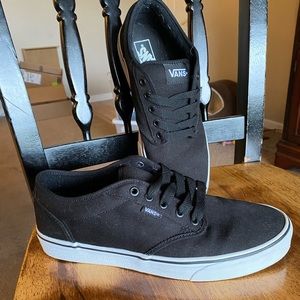 Vans black and white. Size 10 men’s